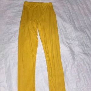 Ribbed Yellow leggings